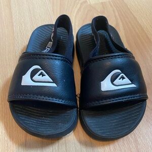Quicksilver slip on sandals